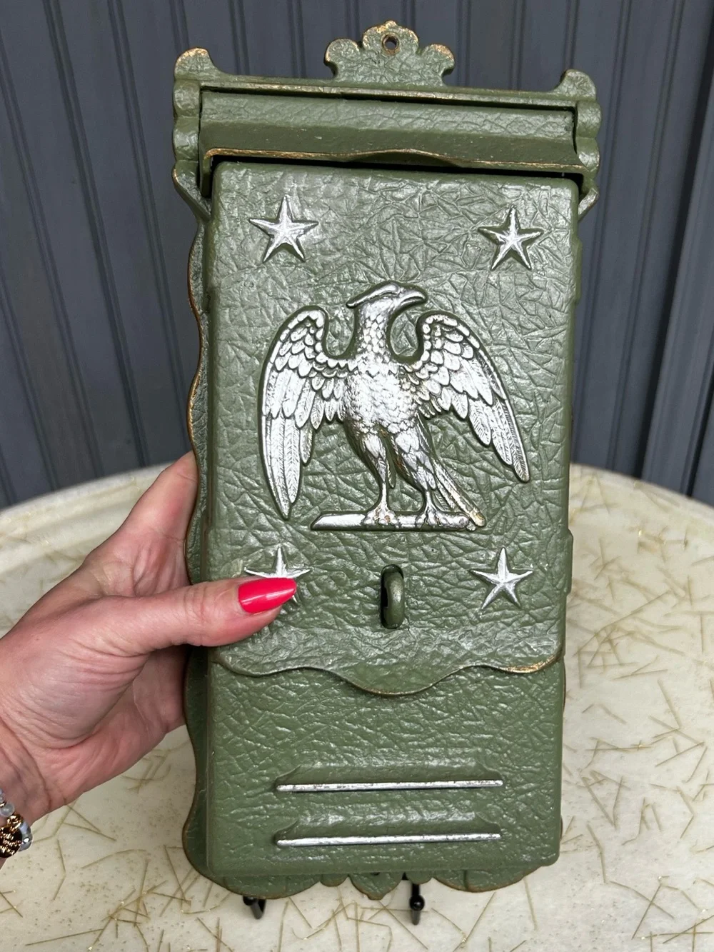 Vintage Remington Hardware Cast Aluminum Eagle Wall Mailbox Olive Green